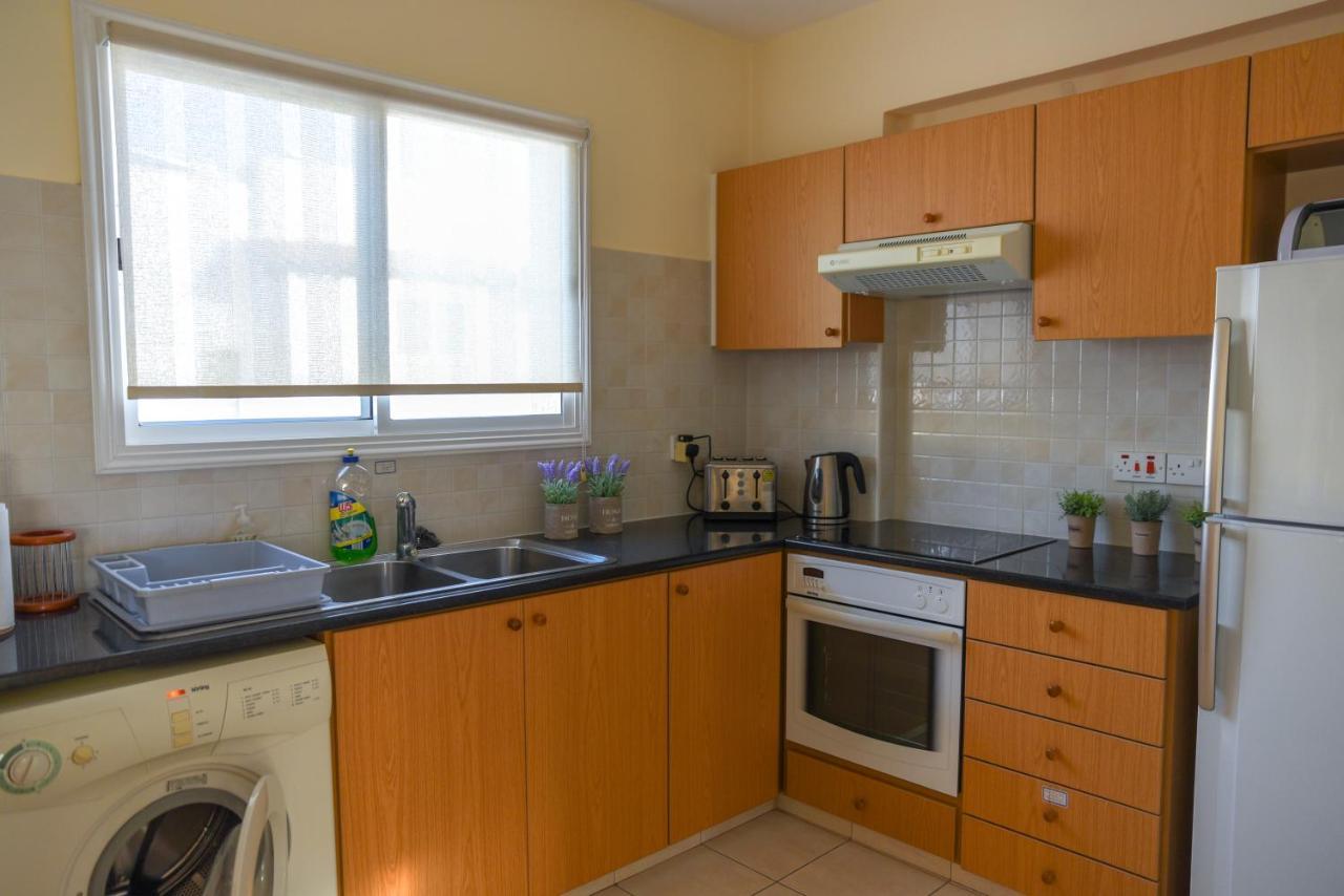 Melania Gardens Apartment 2 Paphos Exterior photo