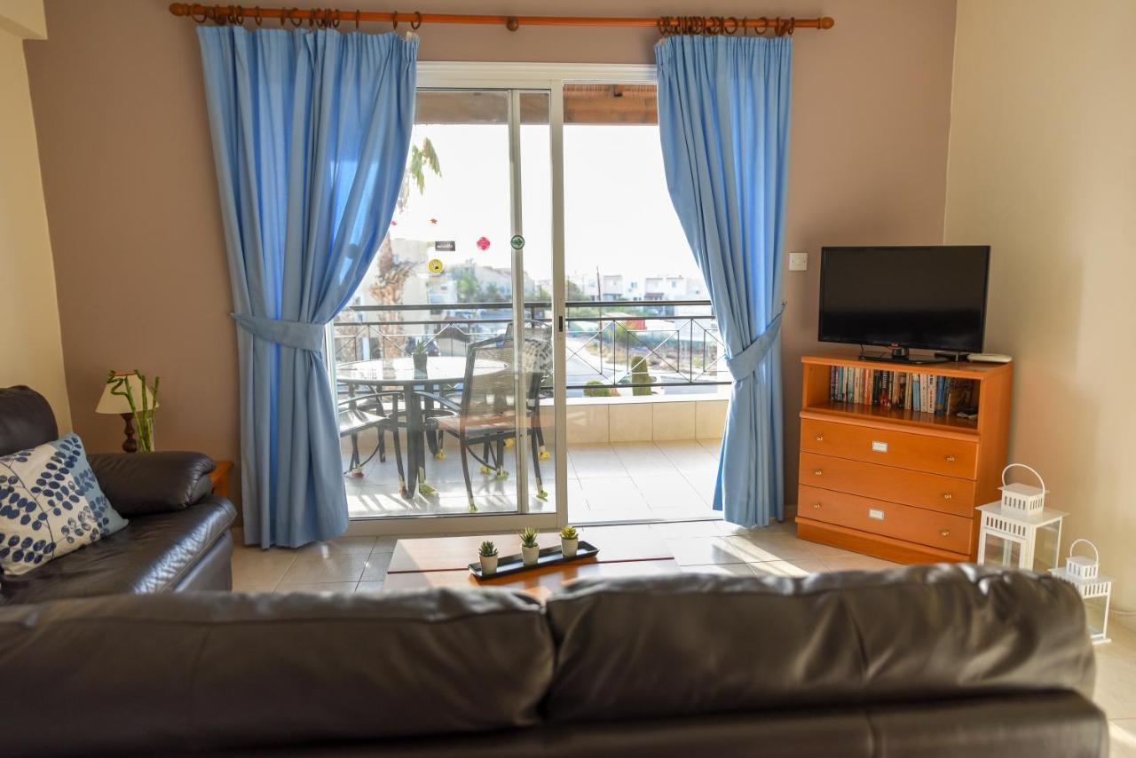 Melania Gardens Apartment 2 Paphos Exterior photo